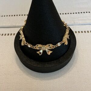 Bow and Rhinestone Gold Tone Bracelet